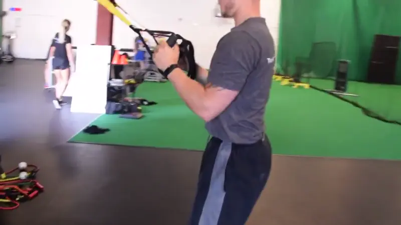 do 3 sets of 10 assisted squats