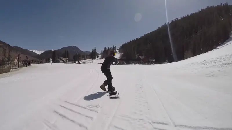 Skating & One-Foot Pushing - move on flat ground with one foot strapped in